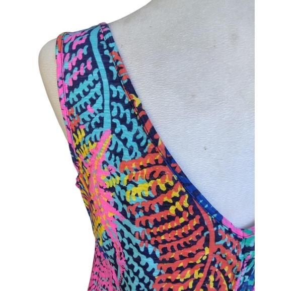 Lilly Pulitzer Double V Electric Feeling Cotton Tank Top Size Small - Picture 7 of 9